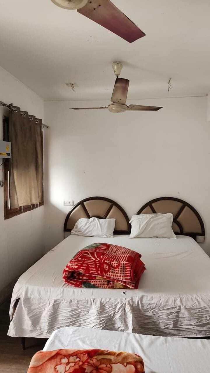 Ashirwad Gh Hotel 3*